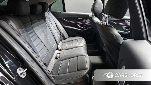 Mercedes-Benz E-Class W213 2019 Черный из Кореи, фото 3