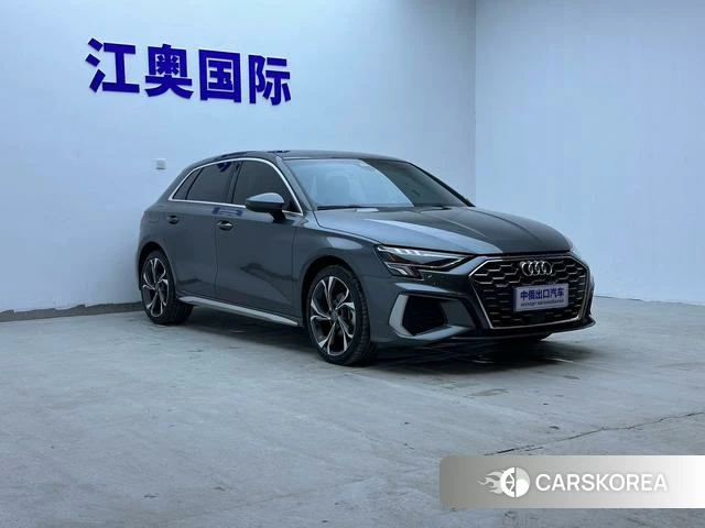 Audi A3 2021 Темно-серый из Китая, фото 3