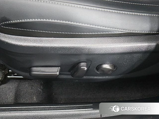 Kia The New Seltos 2023 Серый из Кореи, фото 3