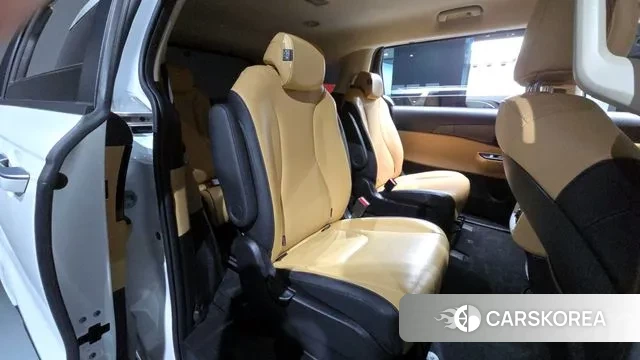 Kia Carnival 4th generation 2021 Белый из Кореи, фото 3