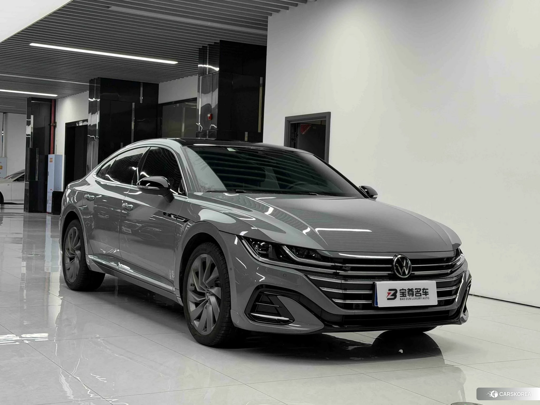 Volkswagen CC 2022 Темно-серый из Китая, фото 3