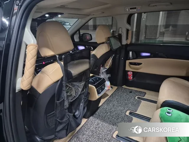 Kia Carnival 4th generation 2023 Черный из Кореи, фото 3
