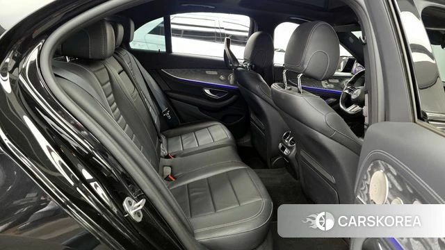 Mercedes-Benz E-Class W213 2022 Черный из Кореи, фото 3