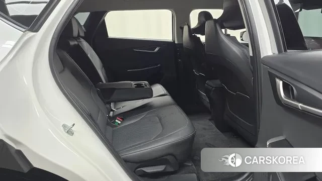 Kia EV6 2023 Белый из Кореи, фото 3