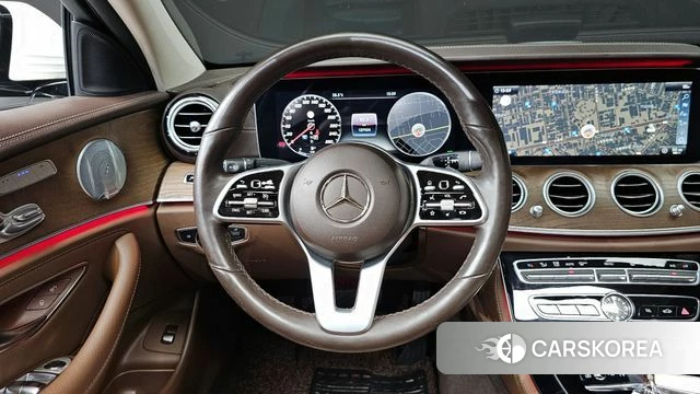 Mercedes-Benz E-Class W213 2019 Белый из Кореи, фото 3