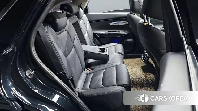 Genesis GV70 2021 Черный из Кореи, фото 3