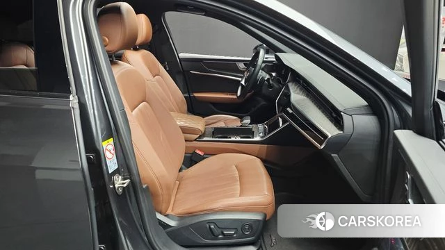Audi A6 (C8) 2021 Серый из Кореи, фото 3