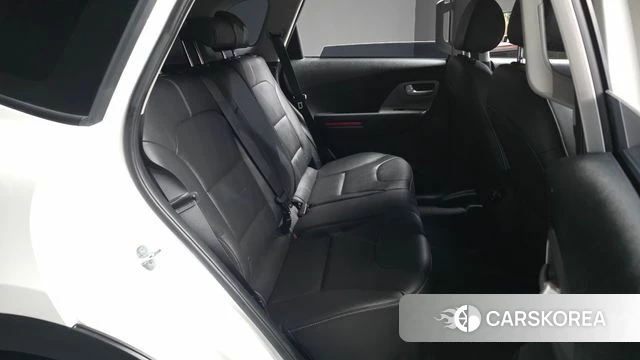 Kia Niro Plus 2022 Белый из Кореи, фото 3