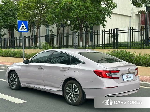 Honda Accord 2021 Белый из Китая, фото 3