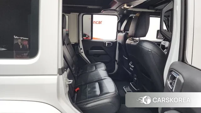 Jeep Wrangler (JL) 2022 Белый из Кореи, фото 3