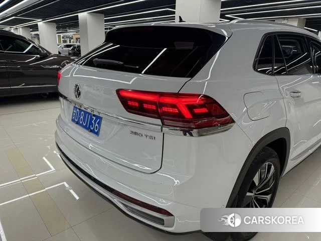 Volkswagen Tourang 2021 Белый из Китая, фото 3