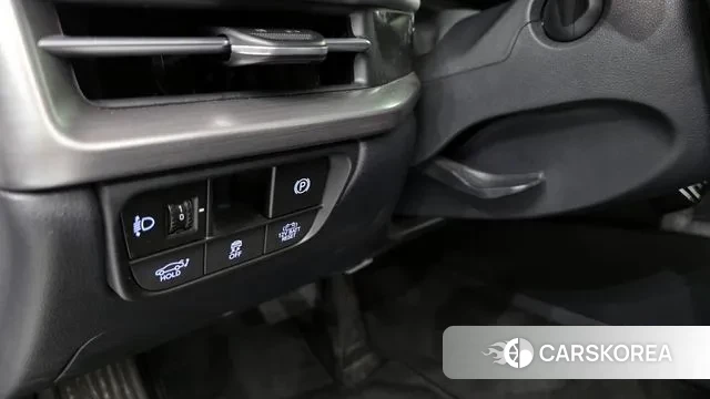 Hyundai Grandeur Hybrid (GN7) 2023 Белый из Кореи, фото 3