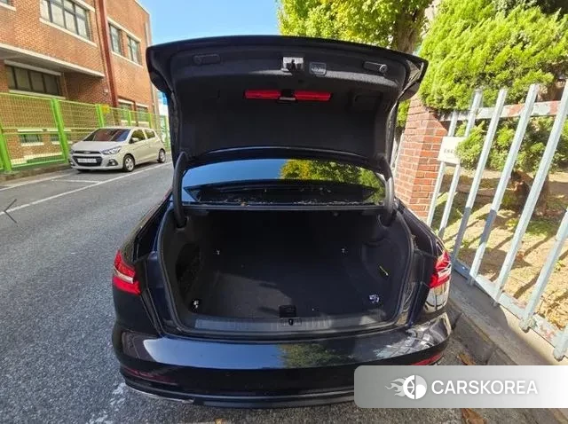 Audi A6 (C8) 2022 Синий из Кореи, фото 3