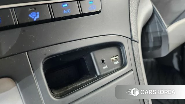 Hyundai The New Grand Starex 2018 Желтый из Кореи, фото 3