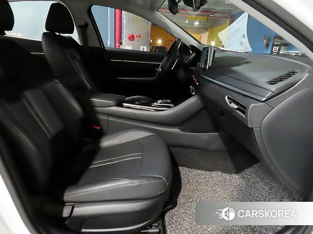 Hyundai Sonata (DN8) 2019 Белый из Кореи, фото 3