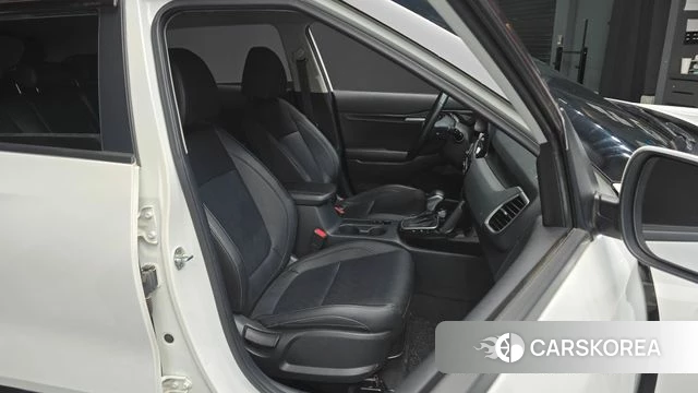 Kia Seltos 2021 Белый из Кореи, фото 3