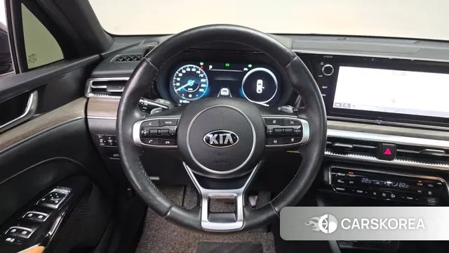 Kia K5 3rd generation 2021 Черный из Кореи, фото 3