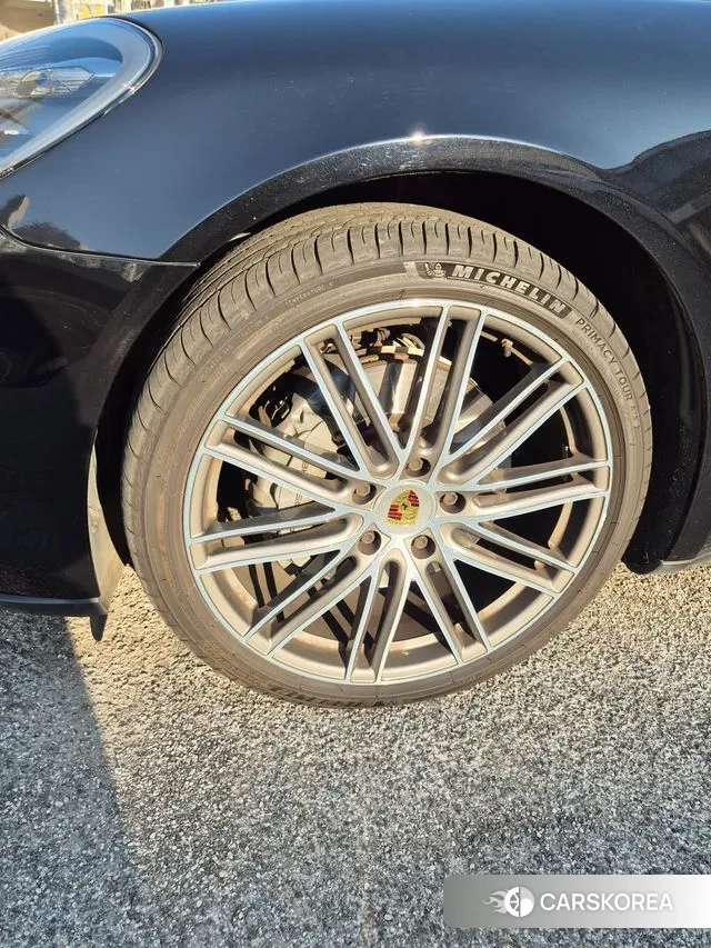 Porsche Panamera (971) 2018 Черный из Кореи, фото 3