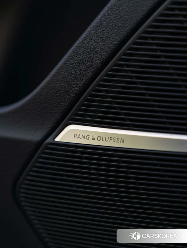 Audi RS Q8 2021 Синий из Китая, фото 3