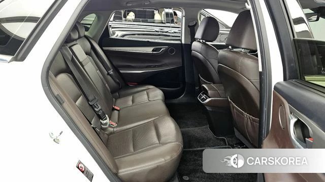 Hyundai The New Grandeur IG Hybrid 2022 Белый из Кореи, фото 3