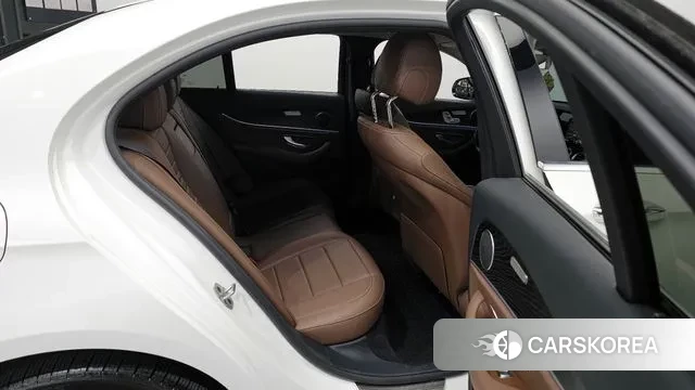 Mercedes-Benz E-Class W213 2020 Белый из Кореи, фото 3