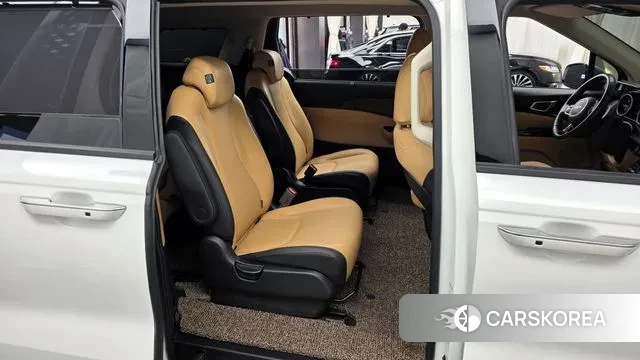 Kia Carnival 4th generation 2022 Белый из Кореи, фото 3