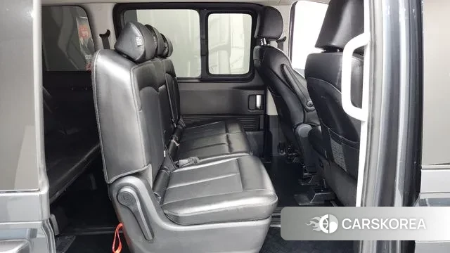 Hyundai Staria 2021 Серый из Кореи, фото 3