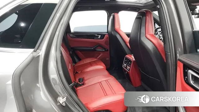 Porsche Cayenne (PO536) id 2970596 из Кореи 3