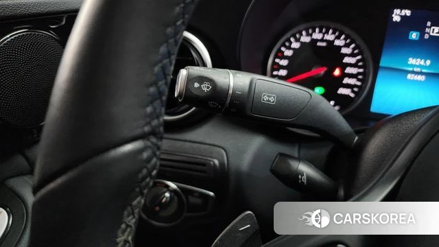 Mercedes-Benz C-Class W205 2019 Серебряный из Кореи, фото 3