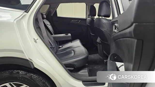 Kia Sportage 5th Generation 2022 Белый из Кореи, фото 3