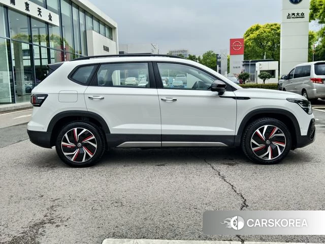 Volkswagen Tuyue 2024 Белый из Китая, фото 3