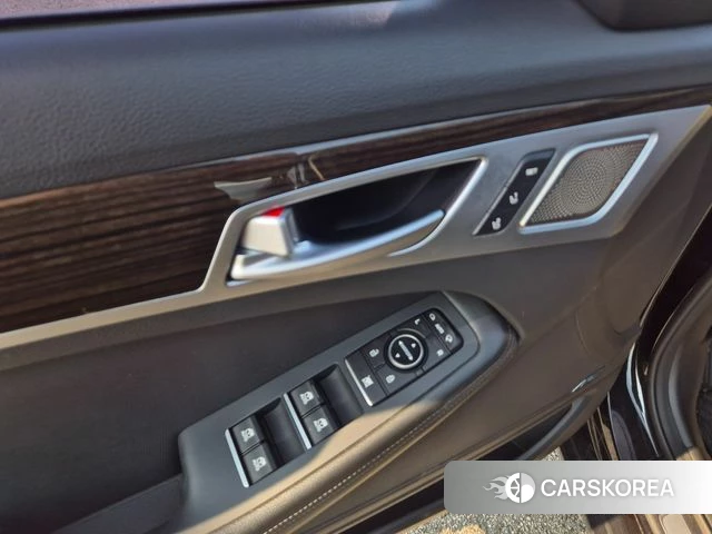 Genesis G80 2018 Черный из Кореи, фото 3