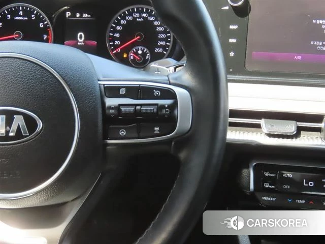 Kia K5 3rd generation 2021 Серый из Кореи, фото 3