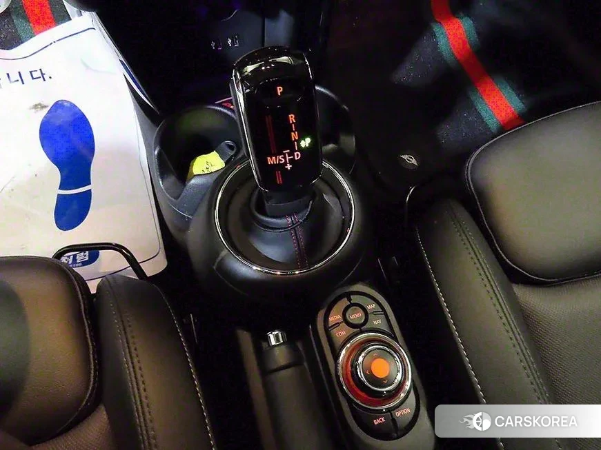 Mini Cooper S 2019 Красный из Кореи, фото 3