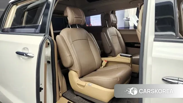 Kia The New Carnival 2018 Белый из Кореи, фото 3