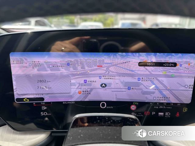 Audi Q5L 2025 Зеленый из Китая, фото 3