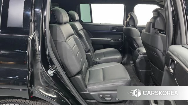 Hyundai Santa Fe (MX5) 2024 Черный из Кореи, фото 3