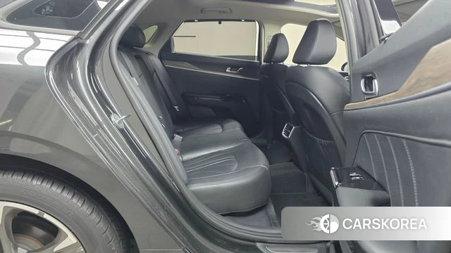 Kia K5 3rd generation 2021 Серый из Кореи, фото 3