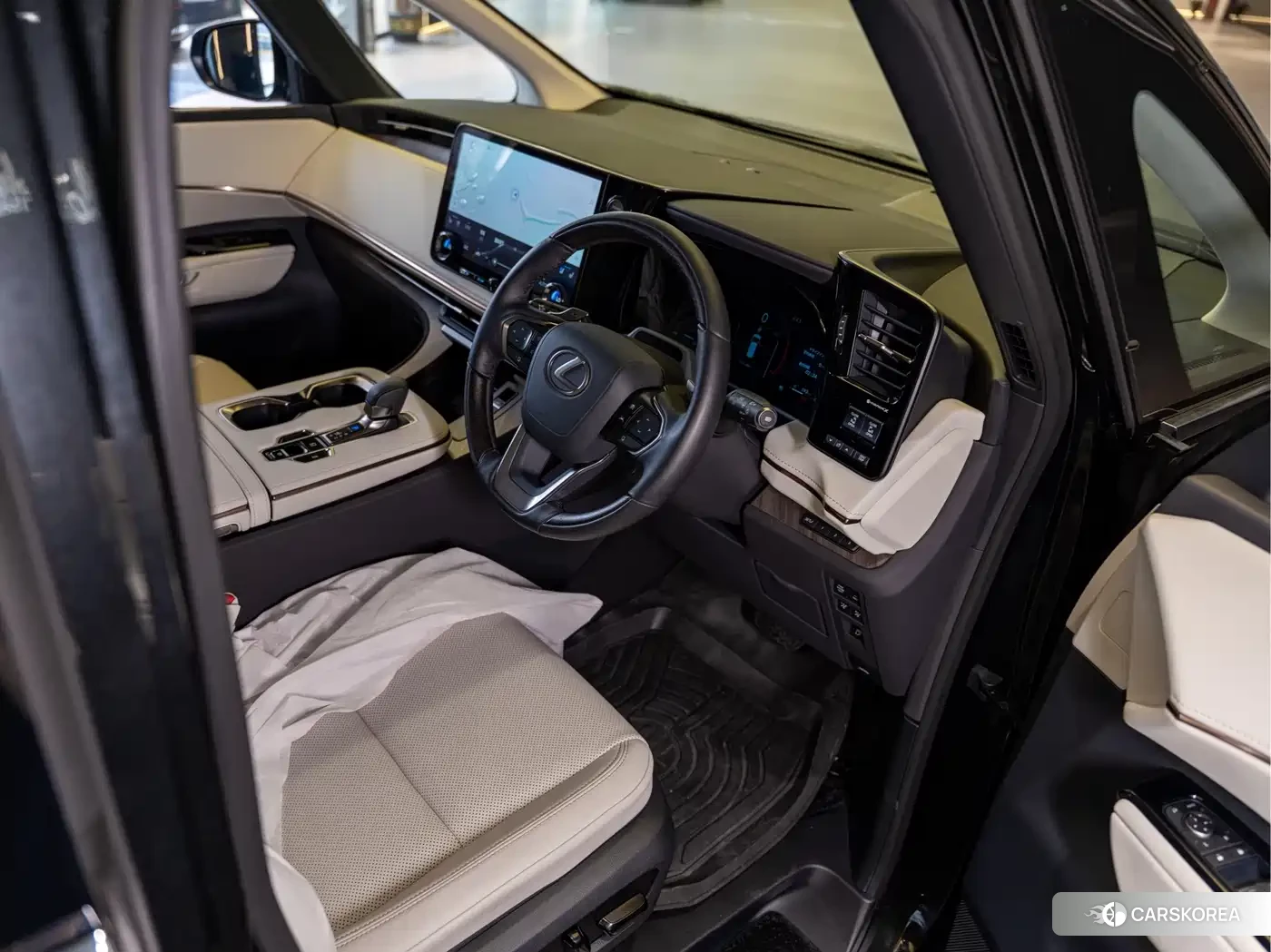 Lexus LM 2026 Черный из Китая, фото 3