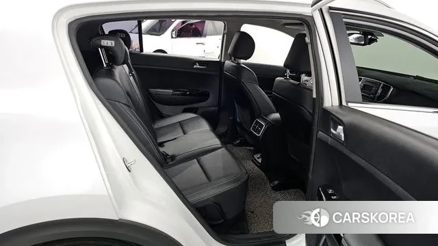 Kia Sportage 4th Generation 2018 Белый из Кореи, фото 3