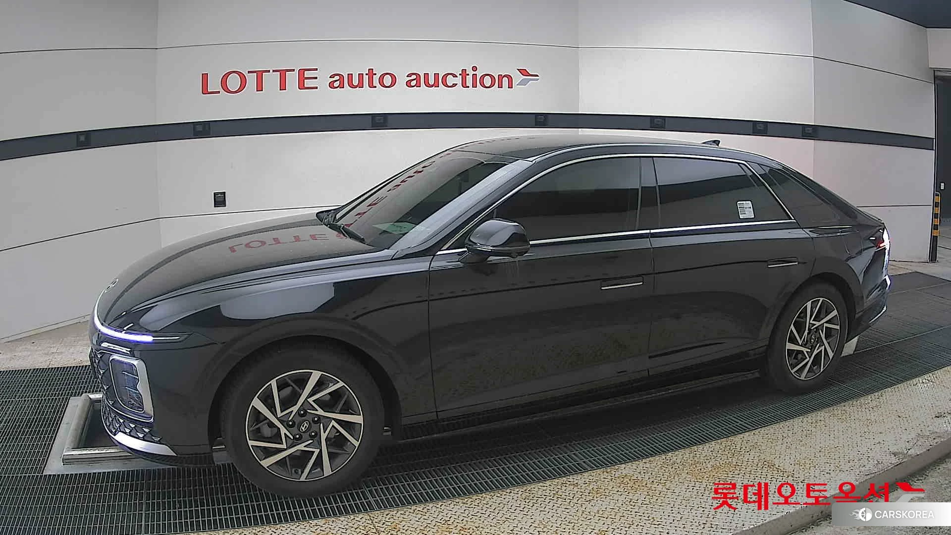 Hyundai Grandeur 2023 Abyss Black Pearl из Кореи, фото 3