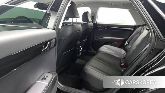 Hyundai Grandeur Hybrid (GN7) 2026 Черный из Кореи, фото 3