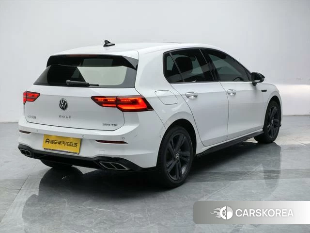 Volkswagen Golf 2021 Белый из Китая, фото 3