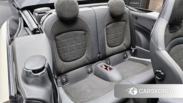 Mini Cooper S Convertible 2022 Жемчужный цвет из Кореи, фото 3