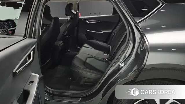 Kia EV6 2023 Серый из Кореи, фото 3