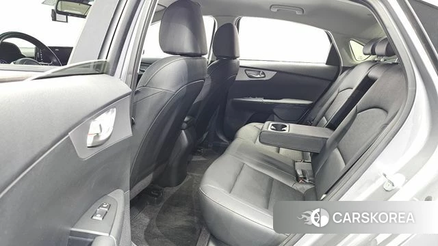 Kia The New K3 2nd generation 2021 Серебряный из Кореи, фото 3