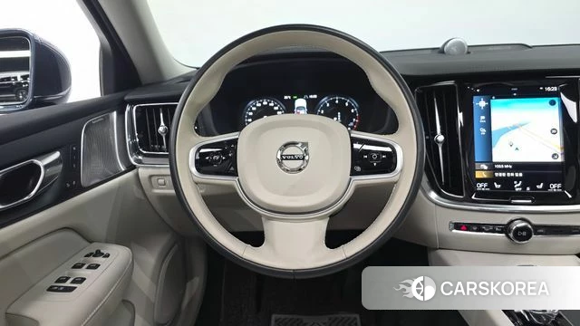 Volvo S60 3rd generation 2020 Синий из Кореи, фото 3