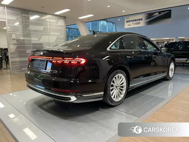 Audi A8 2025 Черный из Китая, фото 3
