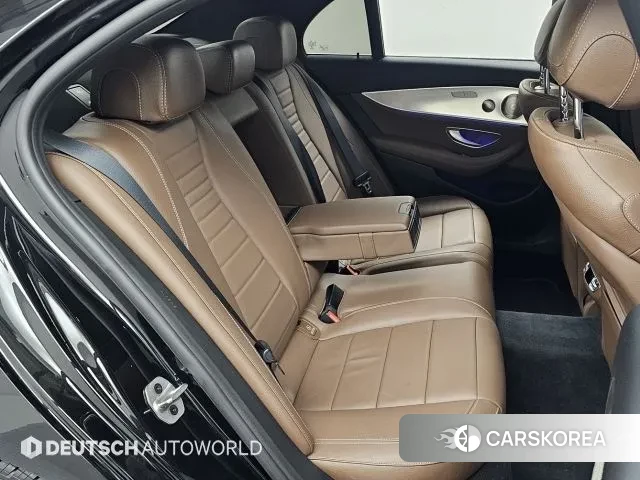 Mercedes-Benz E-Class W213 2021 Черный из Кореи, фото 3