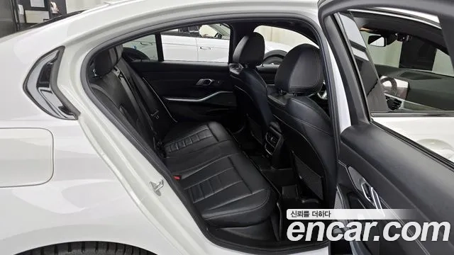 BMW 3 Series (G20) 2021 Белый из Кореи, фото 3